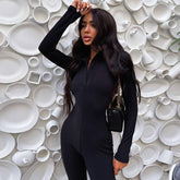 Polokragen Schlankmachender Jumpsuit mit langen Ärmeln und weitem Bein